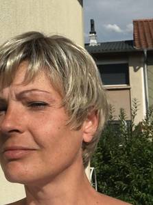 Femme célibataire 24 ans à Metz