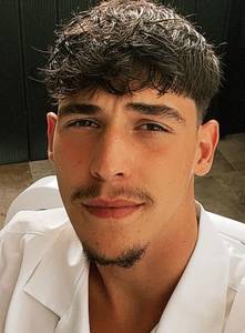 Mika, femme coquine de 21 ans - Alpes-Maritimes