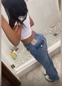 Femme célibataire 23 ans à Epinal