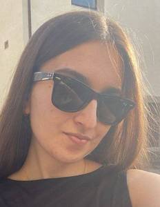 Femme célibataire 22 ans à Caen