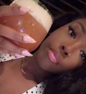Photo du profil Nichole, 22 ans à Paris