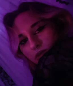 Yo999, femme coquine de 18 ans - ?ychlin