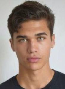 Alejandro rencontre avec Alejandro