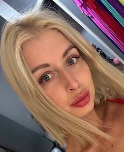 Femme célibataire 28 ans à Lyon