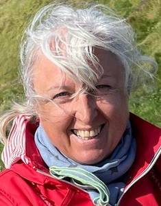 Femme célibataire 60 ans à Vaud