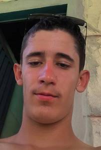 Alexandre21, femme coquine de 20 ans - Crix�s