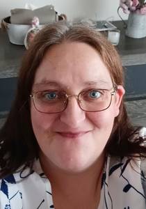 Femme célibataire 43 ans à Saint-Brieuc