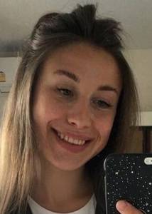 Femme célibataire 28 ans à Nice