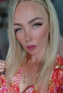 Femme célibataire 33 ans à Paris-11e