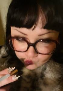 Femme célibataire 21 ans à Orleans