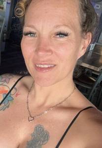 Femme célibataire 30 ans à Marseille