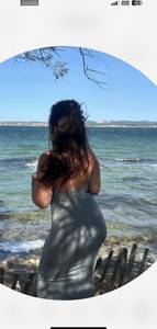 Femme célibataire 27 ans à Nyon