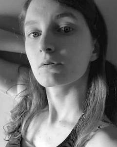 Femme célibataire 32 ans à Bordeaux