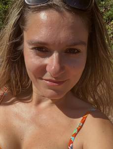 Rencontre coquine avec  coquine à brignais