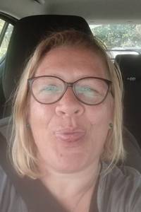 Femme célibataire 45 ans à Saint-Denis