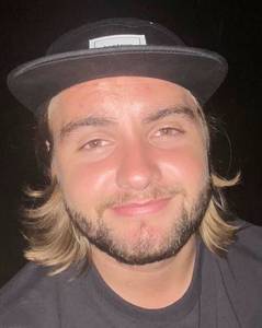 Julio, femme coquine de 23 ans - Gironde