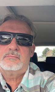 Photo du profil Joshua, 52 ans à Pont de Moulon