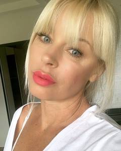 Femme célibataire 47 ans à Neuchatel