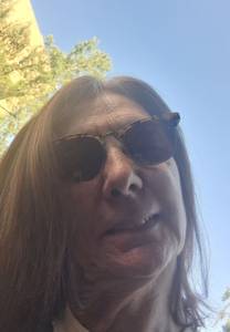 Femme célibataire 64 ans à Amiens