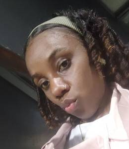 Faishahbak, femme coquine de 22 ans - Flacq District