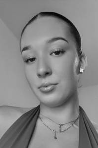 Femme célibataire 18 ans à Aix-en-Provence