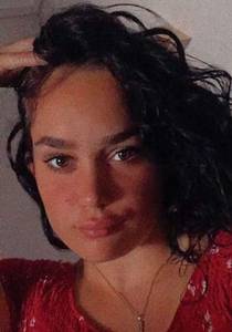 Femme célibataire 22 ans à Saint-Brieuc