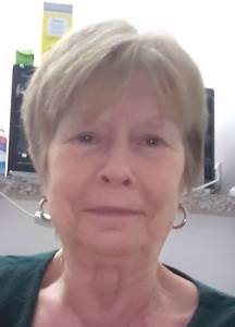 Femme célibataire 65 ans à Bordeaux