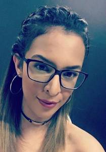 Plan cul avec femme brune super chaude 