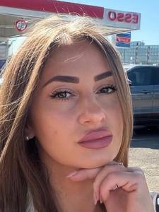 Plan cul avec fille châtain super chaude de rencontres-sexy-laon