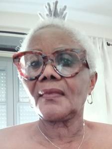 Profil de Veronica, 73 ans - Jolie Ronde