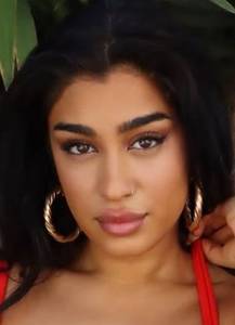 rencontre avec Leona