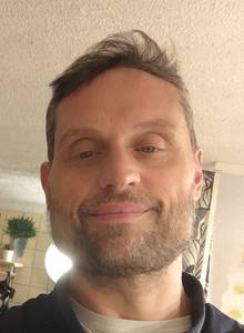 Photo de Bruce, 53 ans à Charleville-Mézières