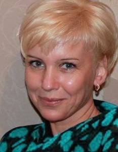 Femme célibataire 48 ans à Amiens