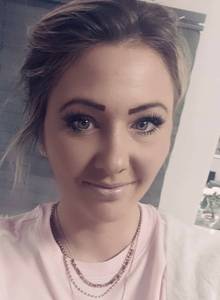 Femme célibataire 28 ans à Melun