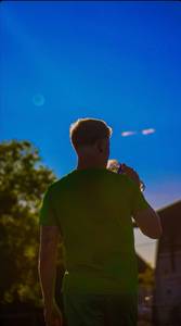 Tu veux prendre contact? célibataire 28 ans