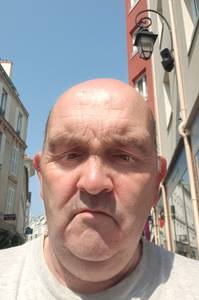 Johnnie Nogent-sur-Marne