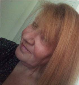 Femme célibataire 61 ans à Evry