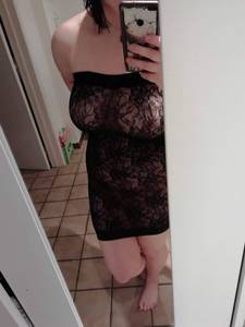 Hello 
Euh de base je pensais cr�e un compte sur balance ta nude parce que j'avais cramer que mon ex allait sur le site du coup je voulais poster des trucs sexe et je me retrouve sur un site de rencontre mdr