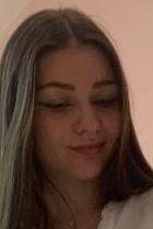 Petite coquine  de 21ans de plan-cul-yvette