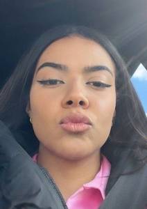 rencontre avec Leona