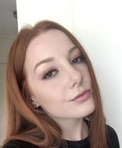 Femme célibataire 27 ans à Cherbourg