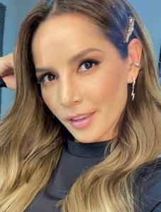 Femme célibataire 33 ans à Arras