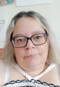 Femme célibataire 43 ans à Laval