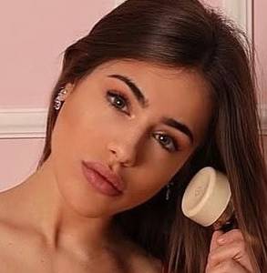 Femme célibataire 32 ans à Le-Mans