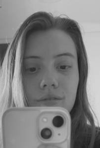 Femme célibataire 21 ans à Toronto