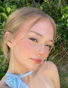 Ellecelinehh, femme coquine de 21 ans - Var