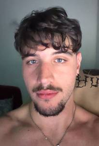 Photo du profil Mathew, 21 ans à Falguières