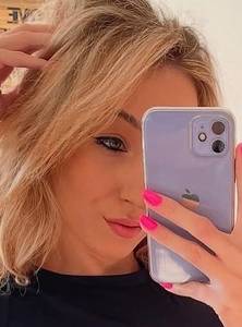 Femme célibataire 26 ans à Dijon
