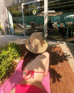 Femme célibataire 28 ans à Arras