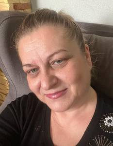 Femme célibataire 44 ans à Neuchatel